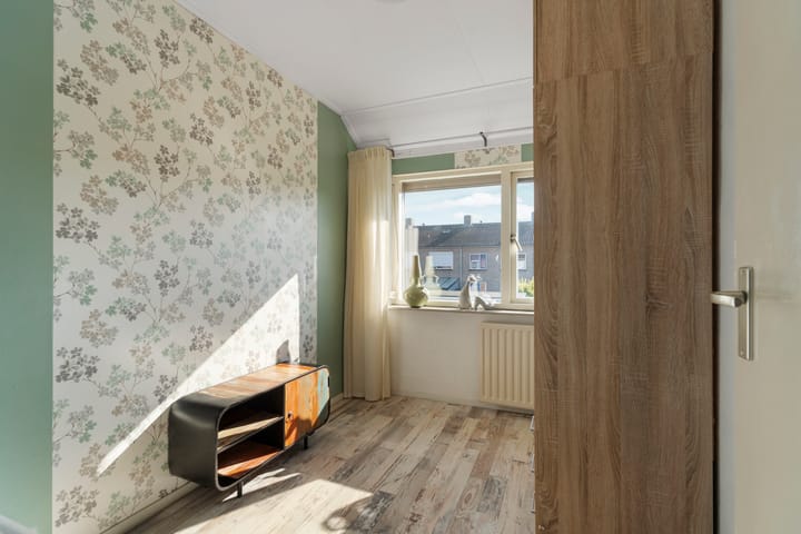 Photo 34 of Karel van Gelrestraat 11