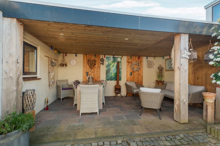 Photo 39 of Karel van Gelrestraat 11