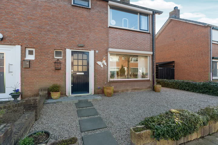 Photo 46 of Karel van Gelrestraat 11