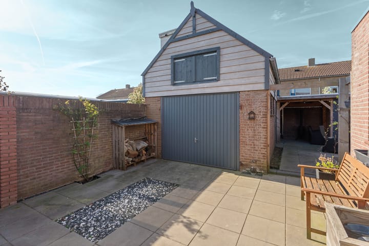 Foto 34 van Karel van Gelrestraat 13