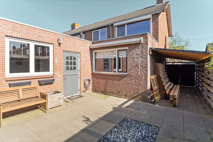 Foto 35 van Karel van Gelrestraat 13