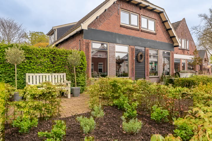 Foto 17 van Schoolstraat 14