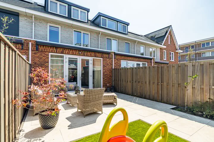 Foto 18 van van Swietenstraat 1-B