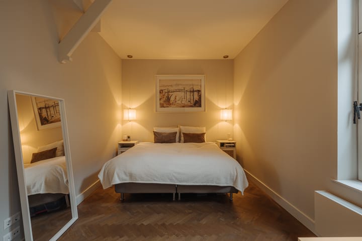 Photo 12 of Groenmarktkade 1-H