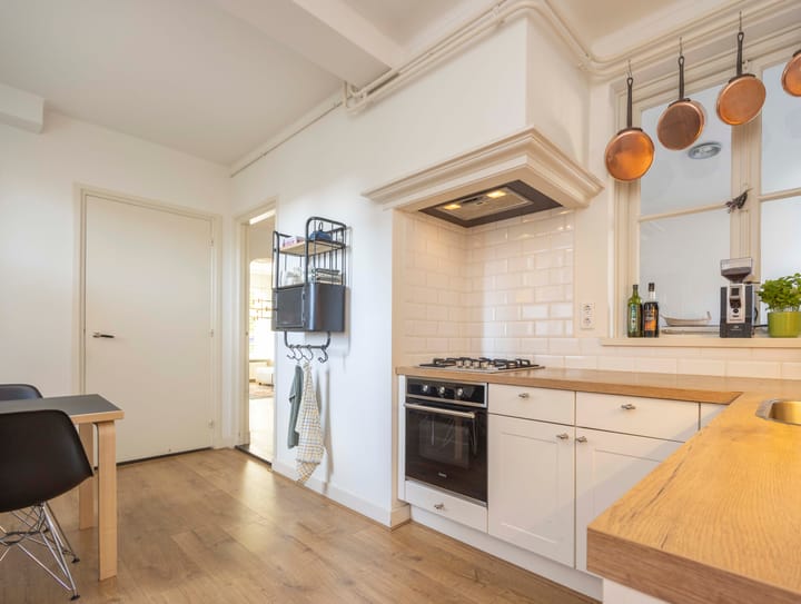 Photo 21 of Grotestraat 66