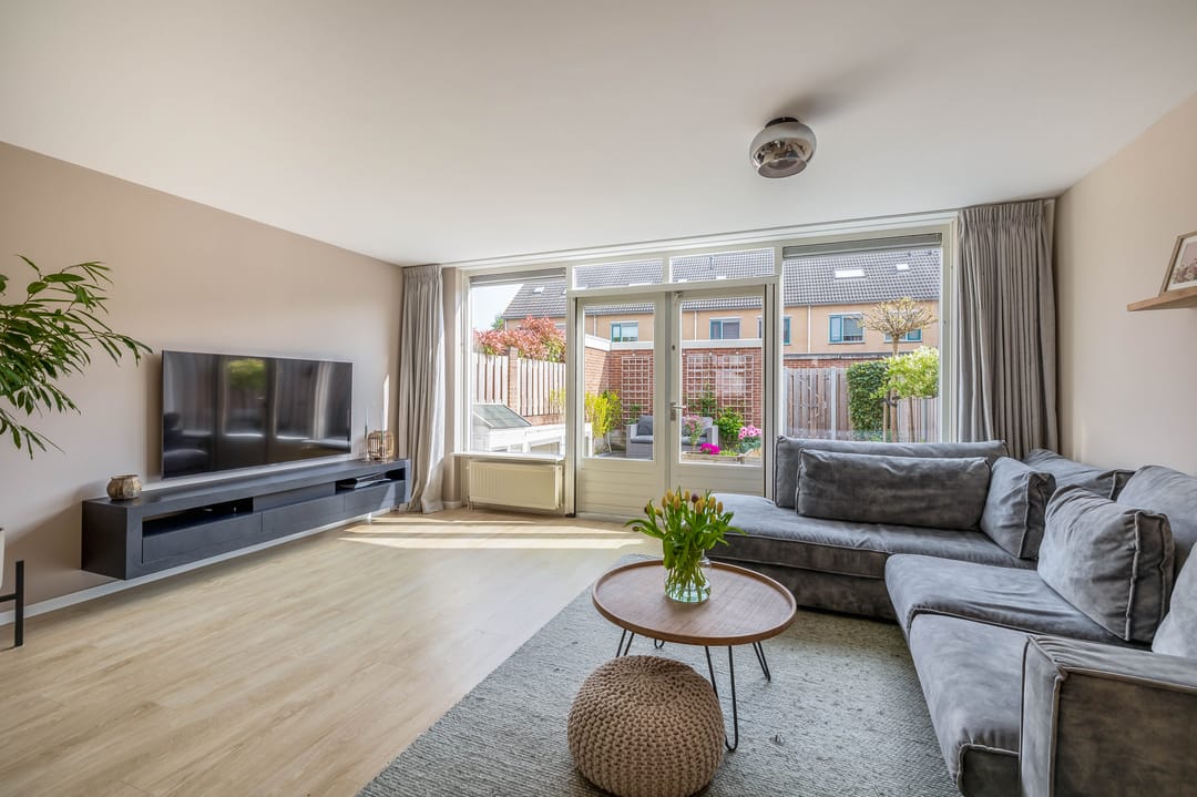 Photo 2 of Staringstraat 61