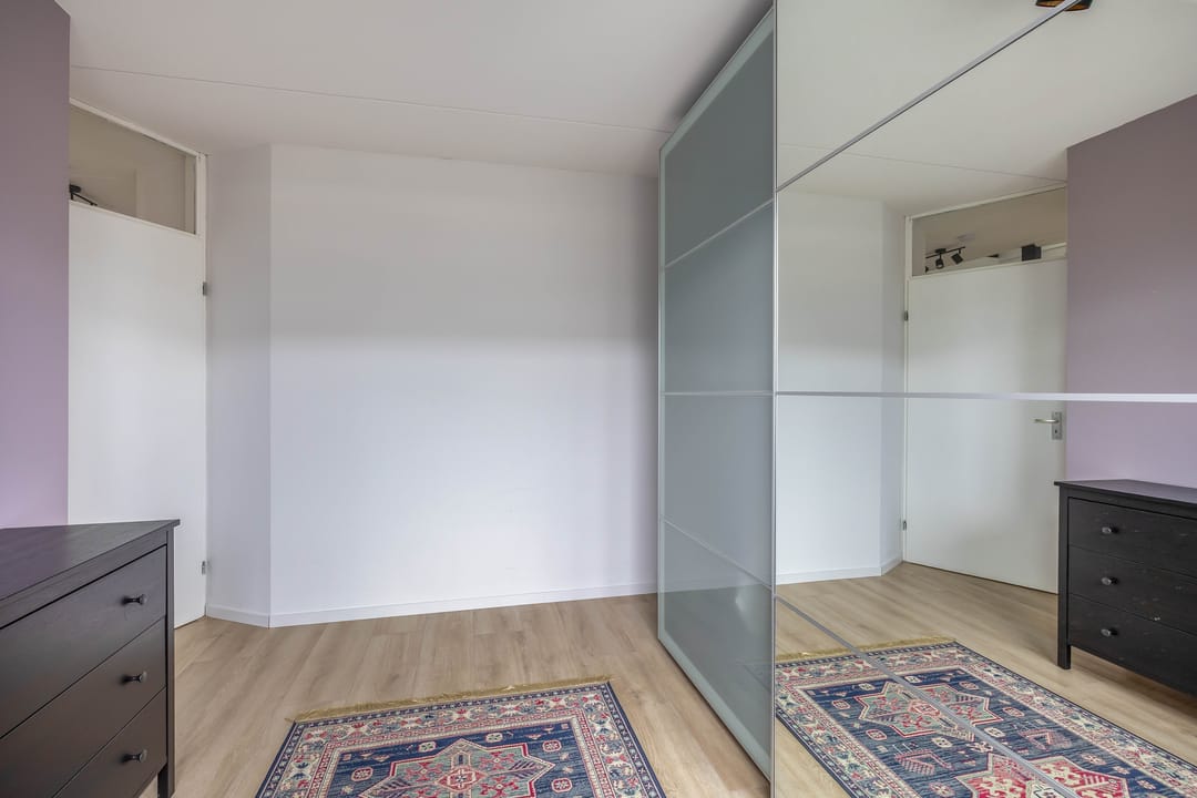 Photo 22 of Staringstraat 61