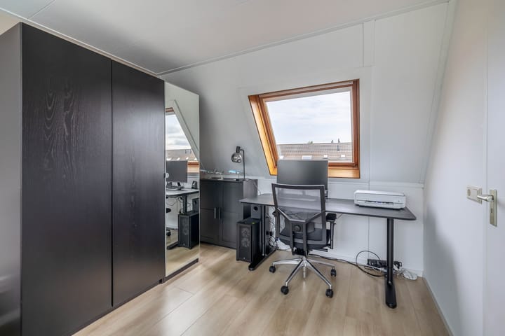 Photo 29 of Staringstraat 61