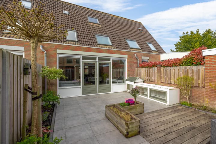 Photo 30 of Staringstraat 61