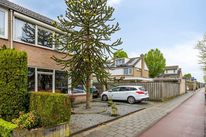 Foto 36 van Michiel de Ruijterstraat 15