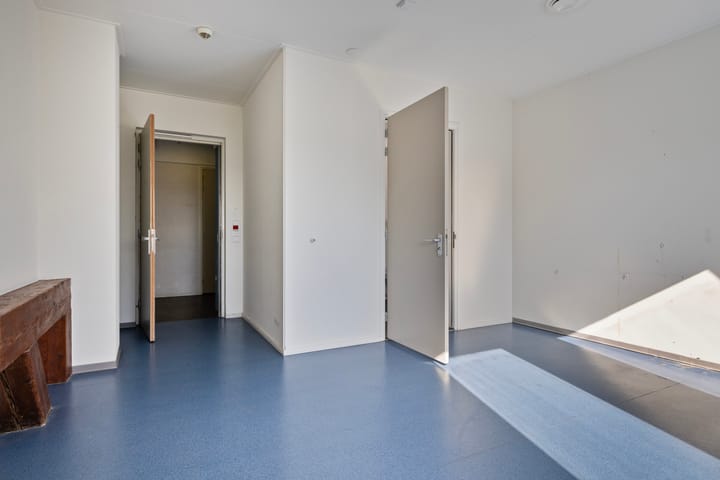 Foto 83 van Lageweg 4