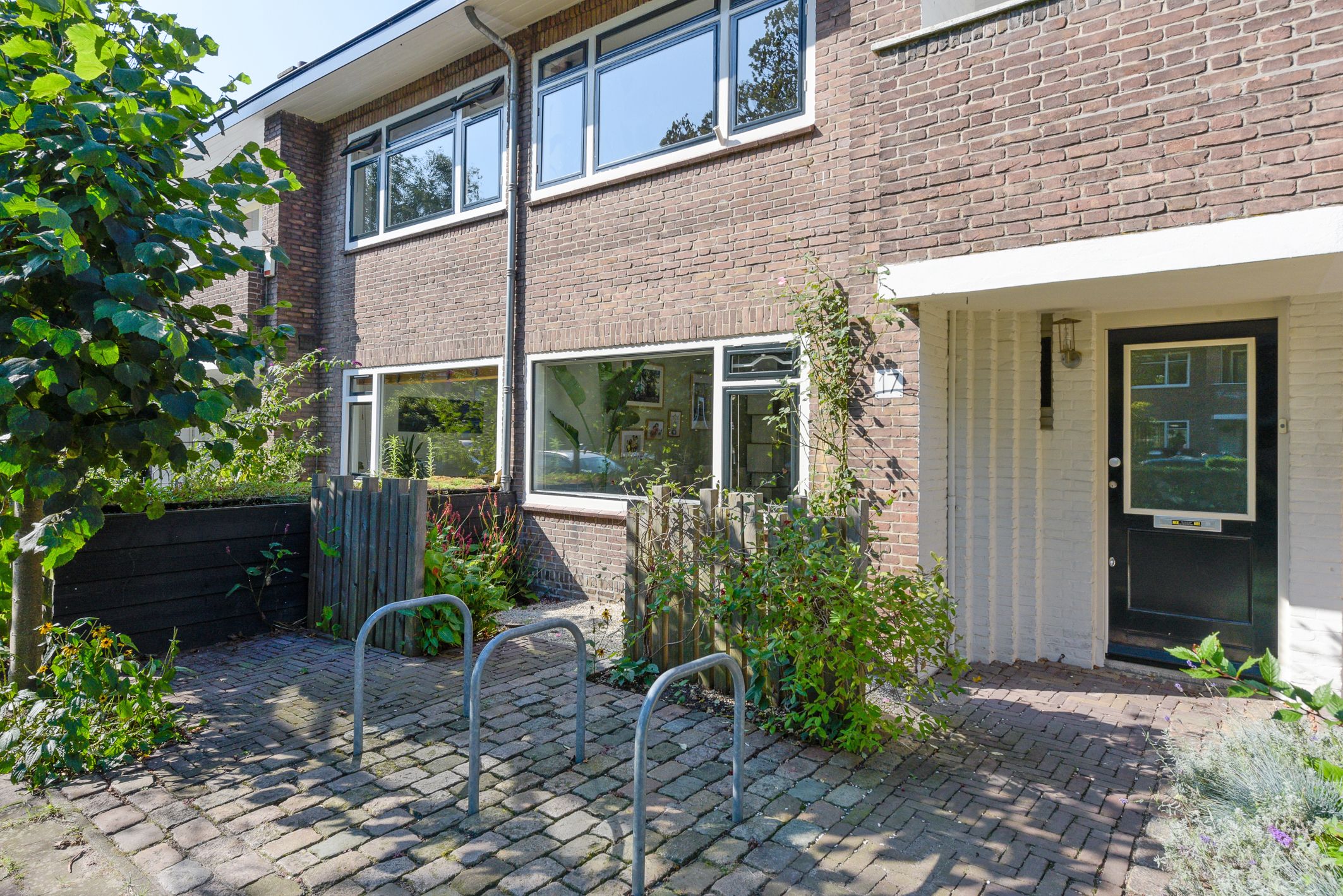 Foto 6 van Doctor Blookerstraat 17