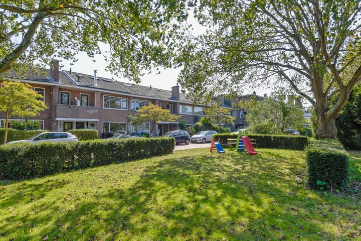 Foto 37 van Doctor Blookerstraat 17