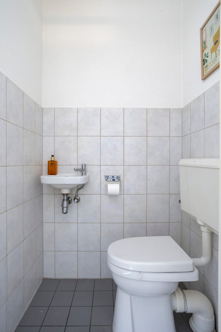 Foto 16 van Van Leeuwenhoekstraat 7