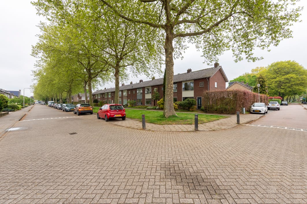 Foto 38 van Dom S. Dubuissonstraat 33