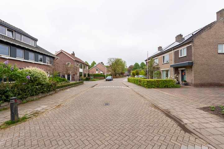 Foto 39 van Dom S. Dubuissonstraat 33