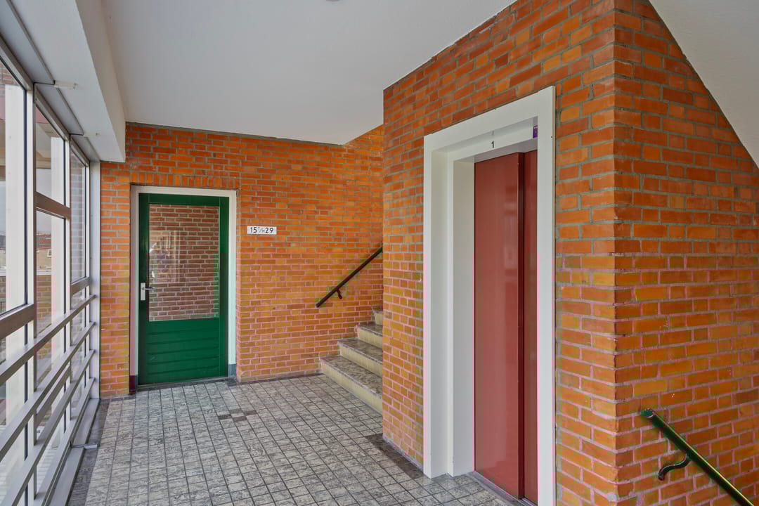 Photo 7 of van der Scheerstraat 21