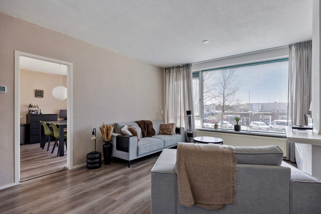 Photo 13 of van der Scheerstraat 21