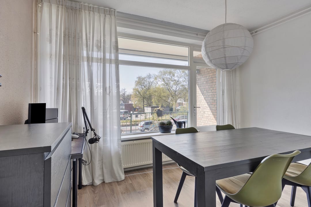 Photo 16 of van der Scheerstraat 21