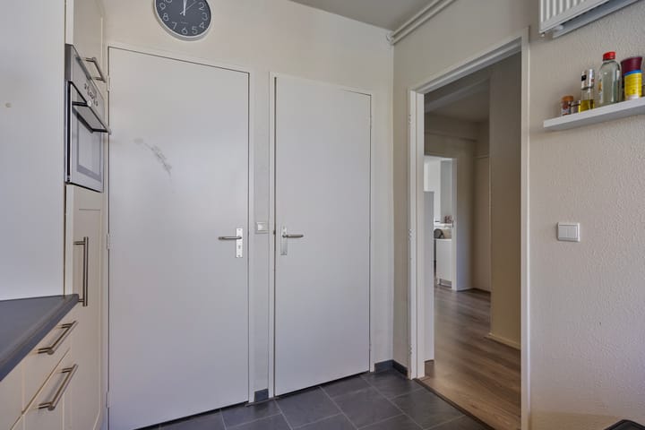 Foto 20 van van der Scheerstraat 21