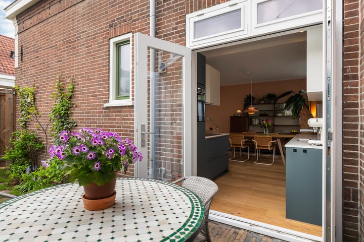 Photo 17 of Abeelstraat 4