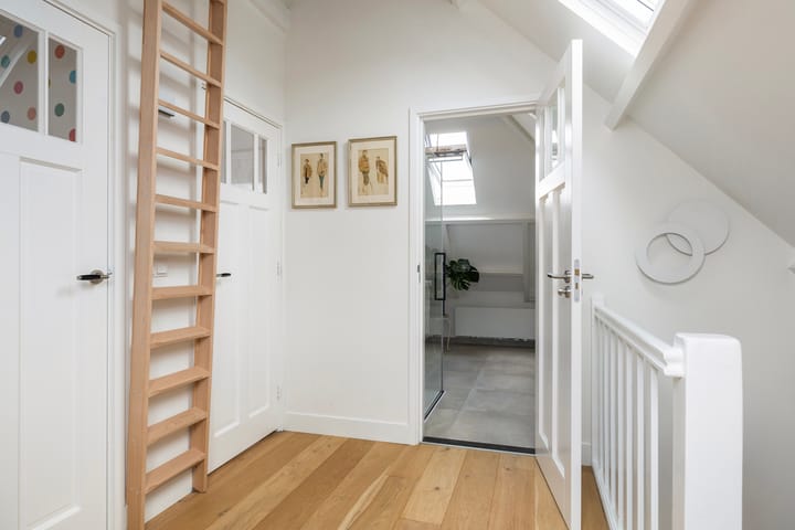 Photo 22 of Abeelstraat 4