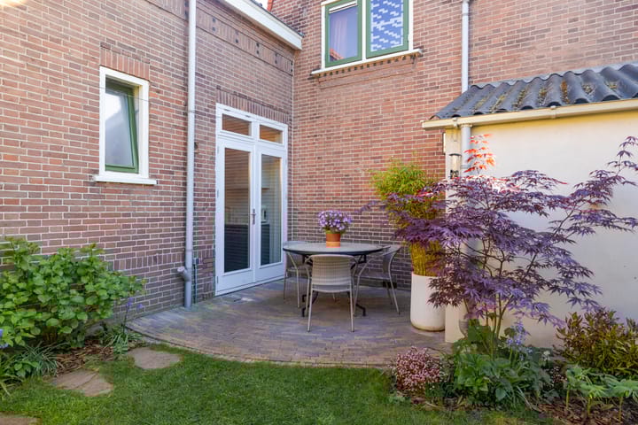 Photo 30 of Abeelstraat 4