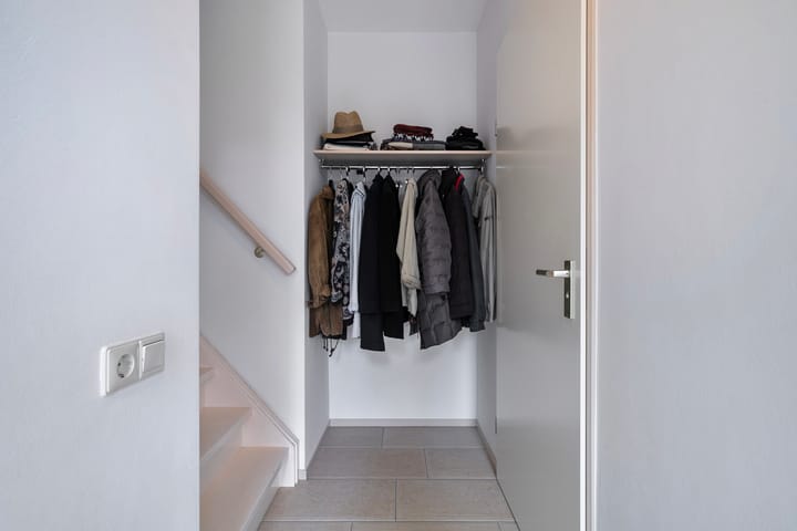 Foto 9 van Van Schaesbergstraat 1