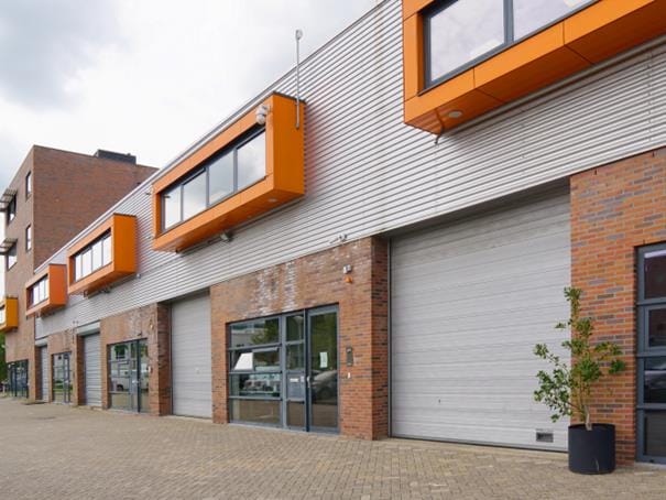 Bekijk foto 1 van Paasheuvelweg 34-B