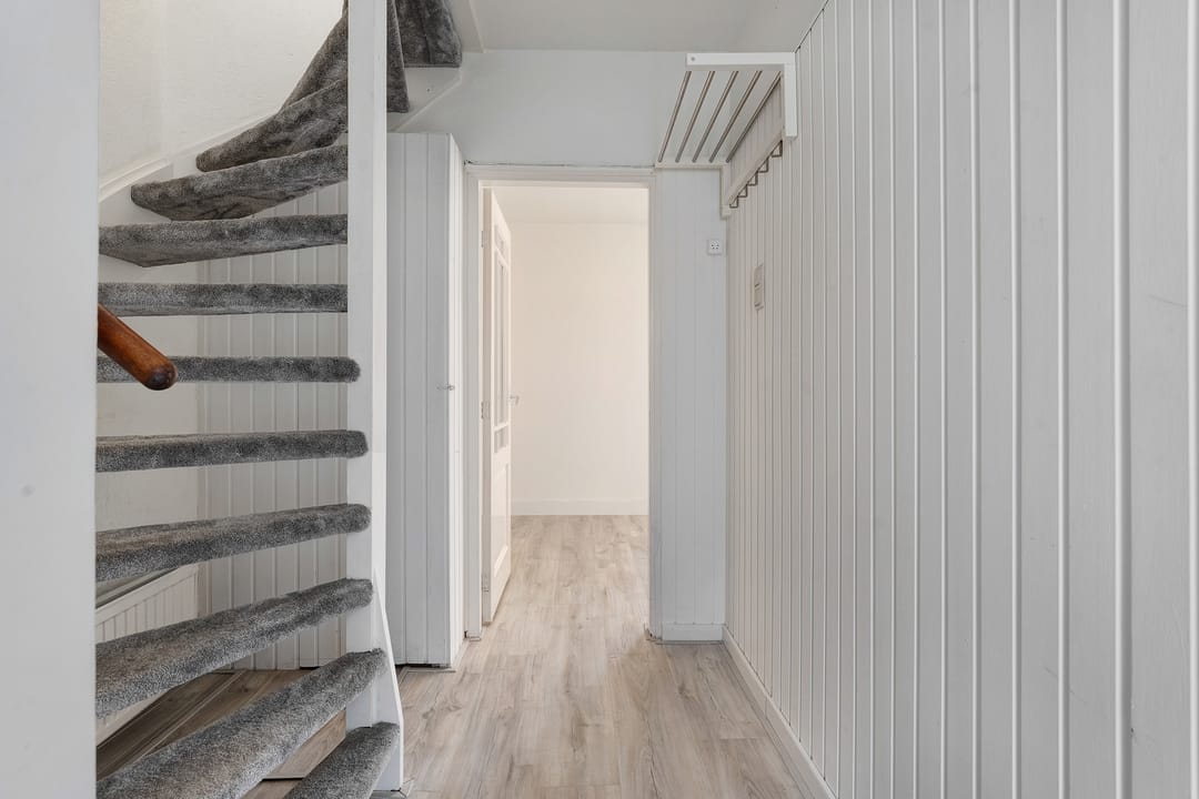 Photo 11 of Van Hallstraat 2