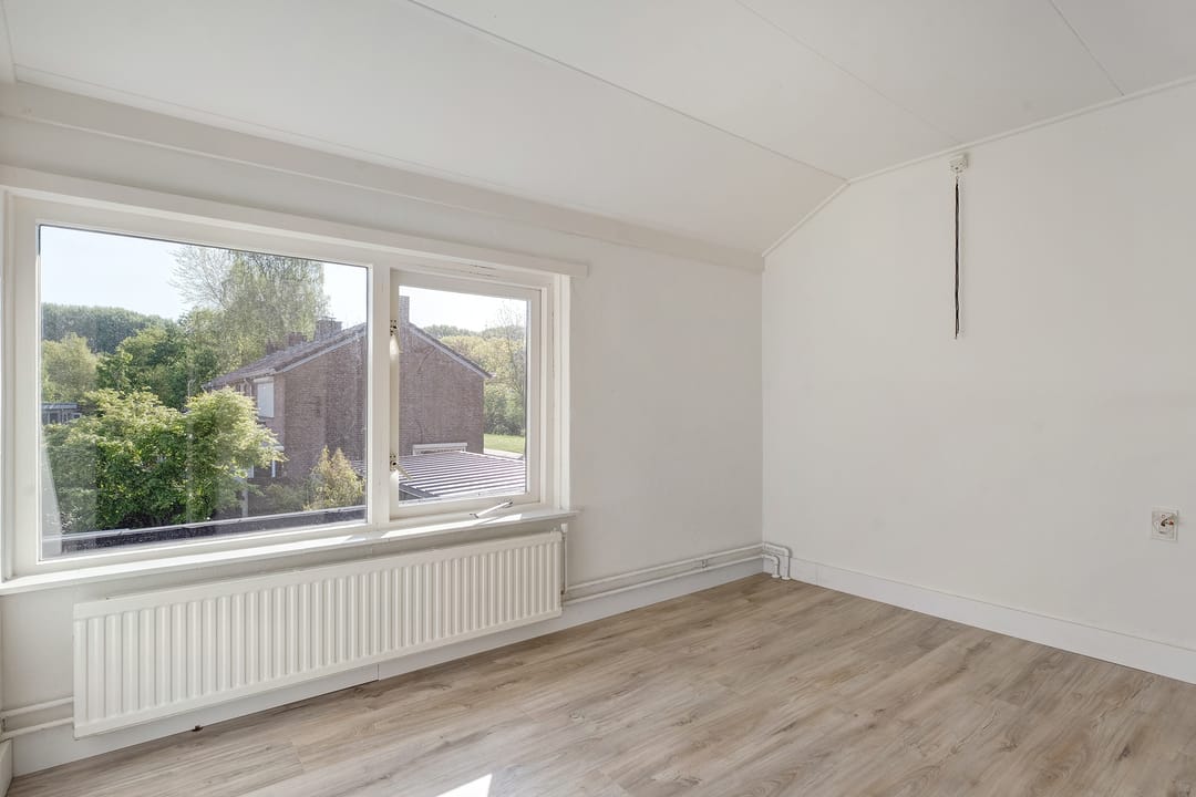 Photo 13 of Van Hallstraat 2