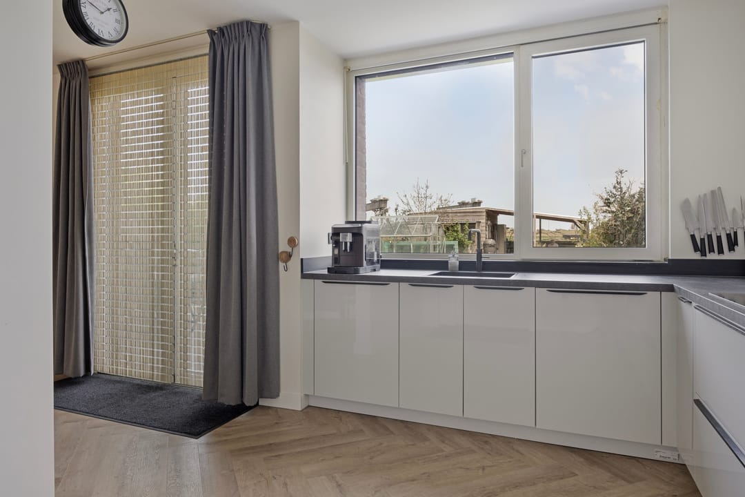 Foto 8 van Christinastraat 32