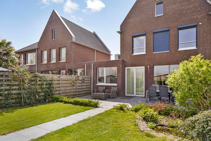 Foto 21 van Christinastraat 32