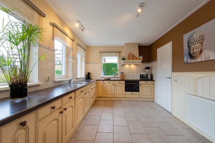 Photo 15 of Grensstraat 52