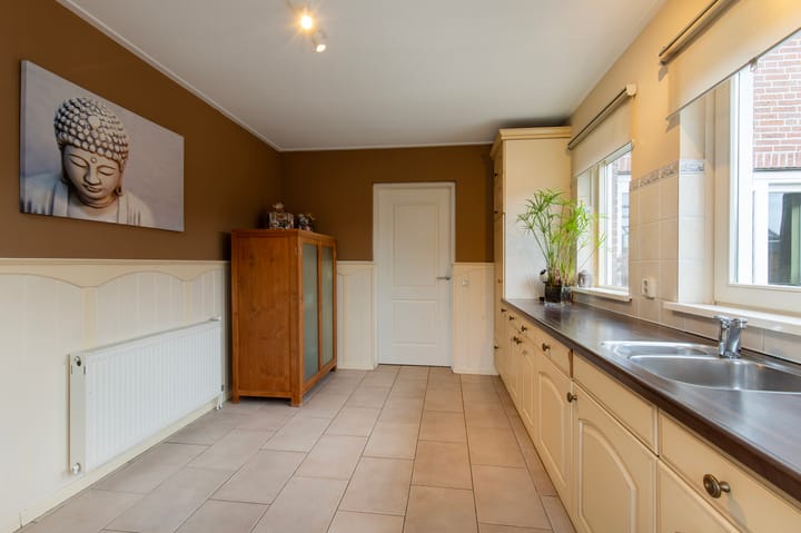 Photo 17 of Grensstraat 52