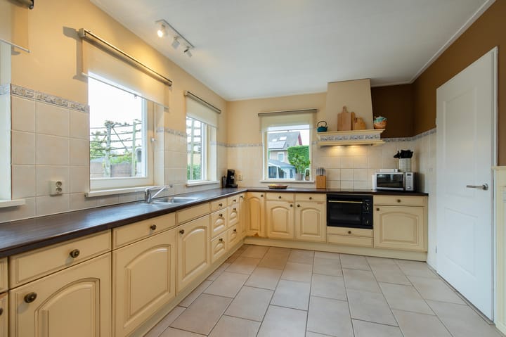 Photo 18 of Grensstraat 52