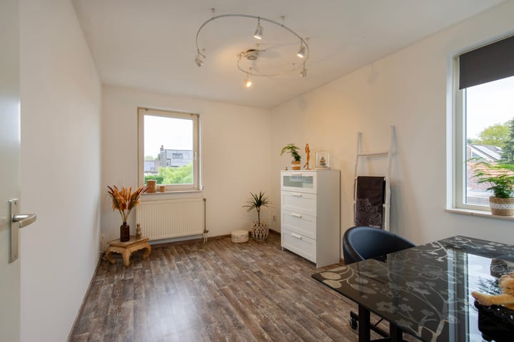 Photo 30 of Grensstraat 52