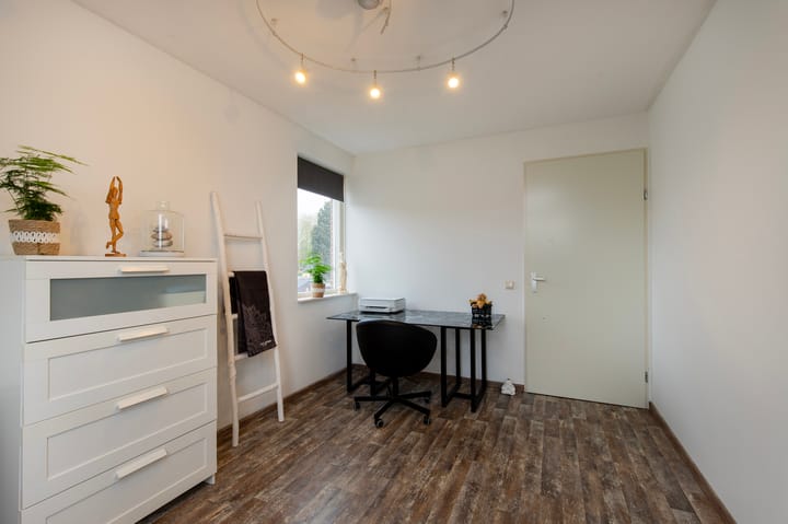 Photo 31 of Grensstraat 52