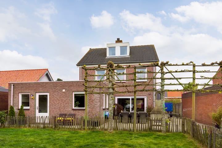 Photo 38 of Grensstraat 52