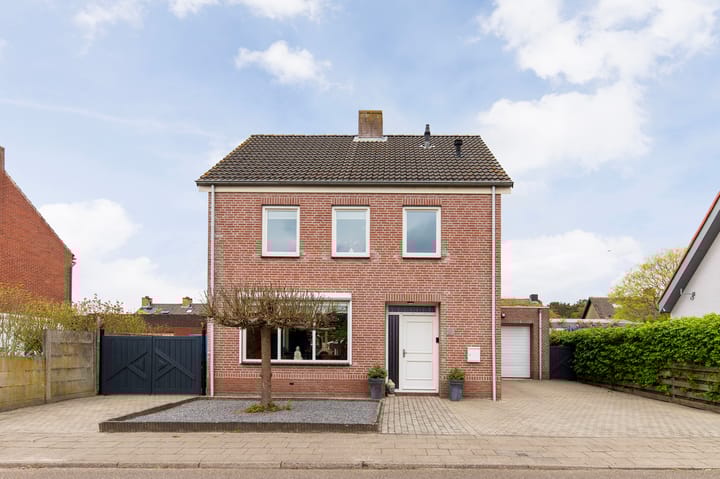 Photo 52 of Grensstraat 52