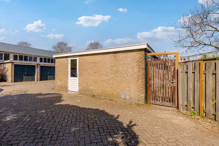 Foto 21 van Van Voorst tot Voorststraat 39