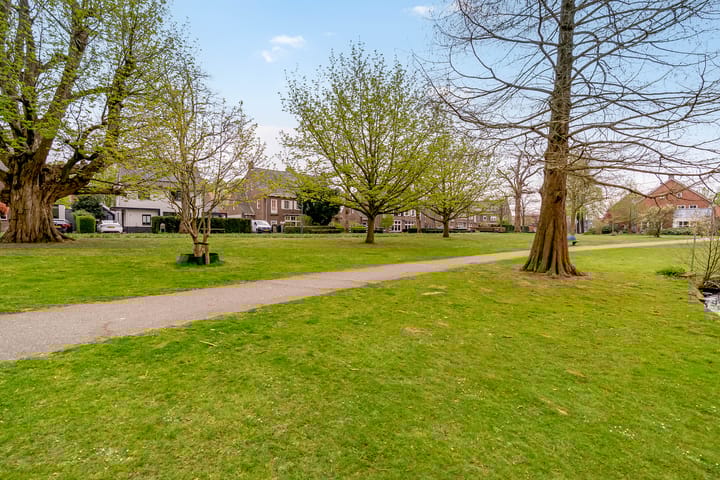 Foto 27 van Van Voorst tot Voorststraat 39