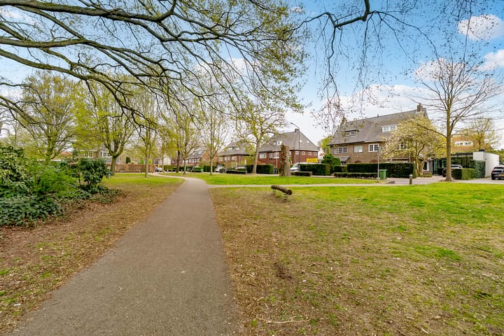 Foto 28 van Van Voorst tot Voorststraat 39