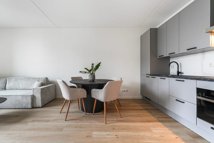 Foto 4 van Atelierstraat 224