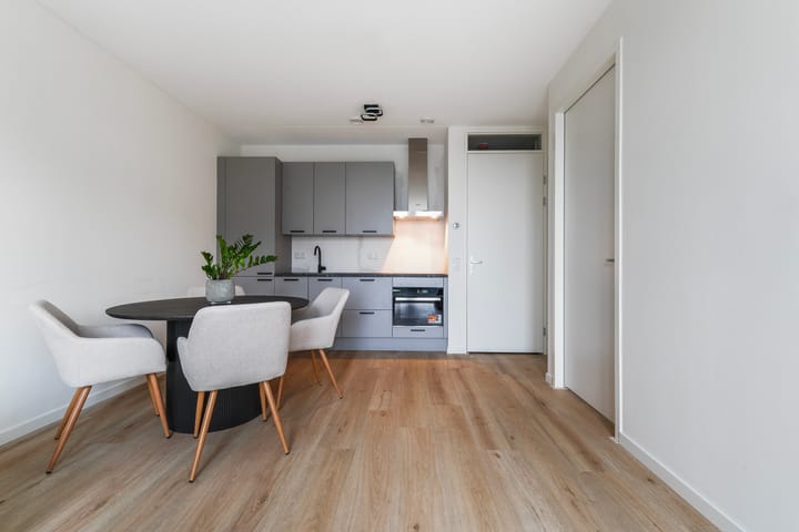 Foto 13 van Atelierstraat 224