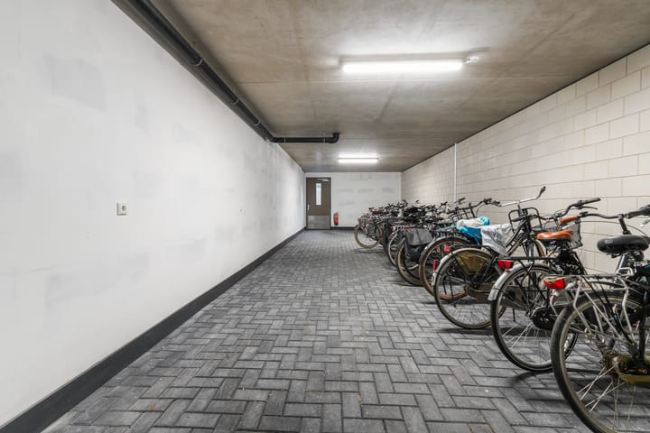 Foto 42 van Atelierstraat 224