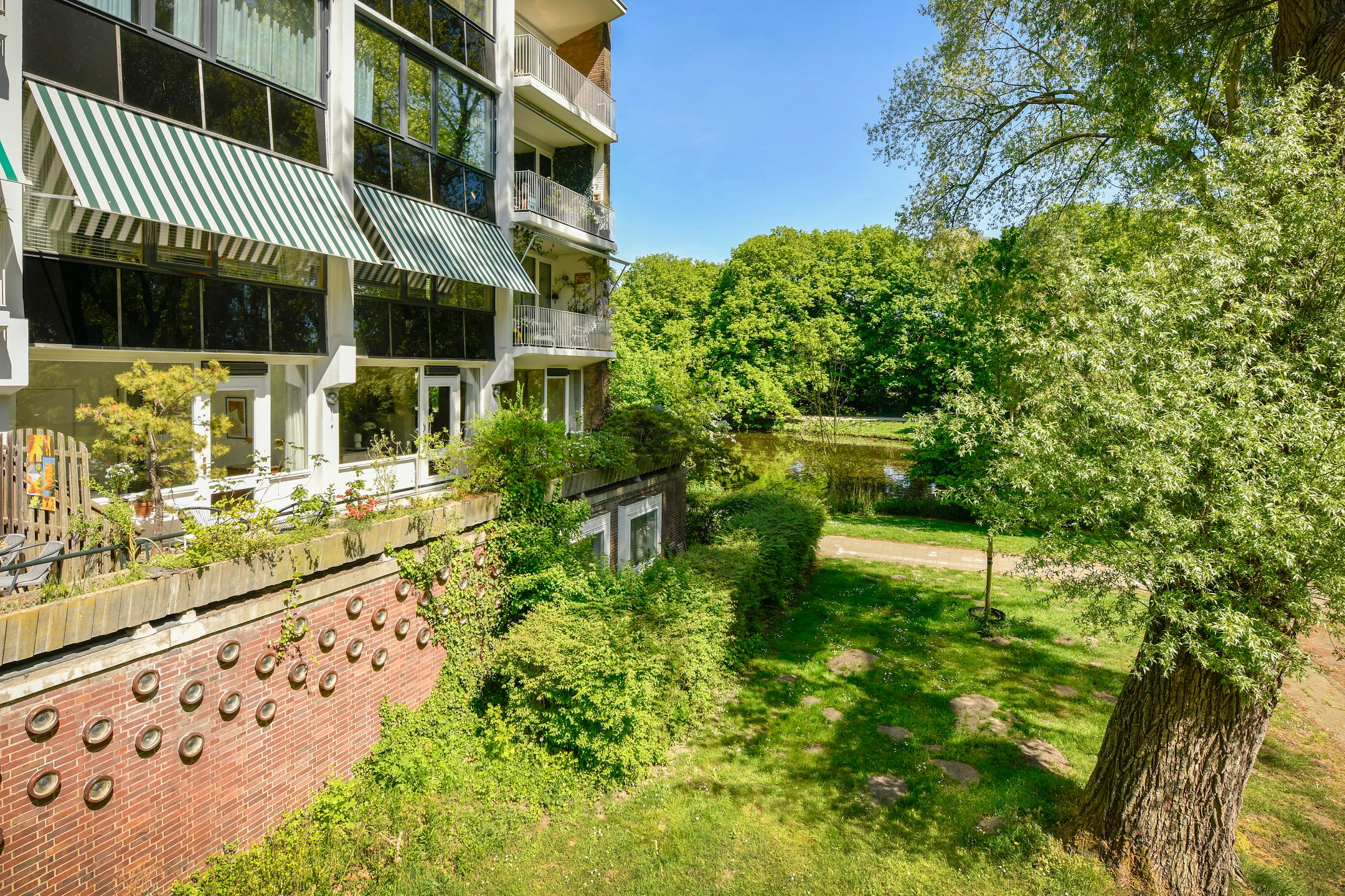 Foto 18 van Beethovenstraat 145-1