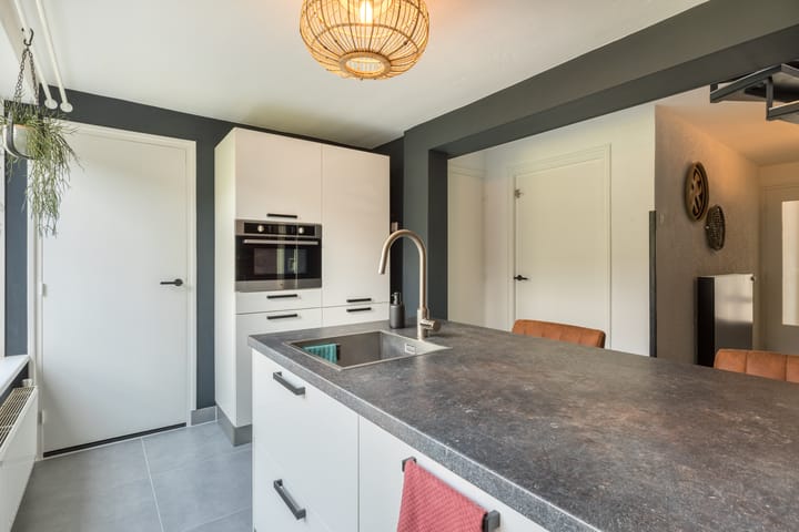 Foto 19 van Barbarastraat 44