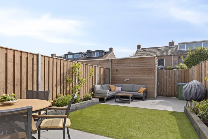 Photo 25 of Koningin Emmastraat 57