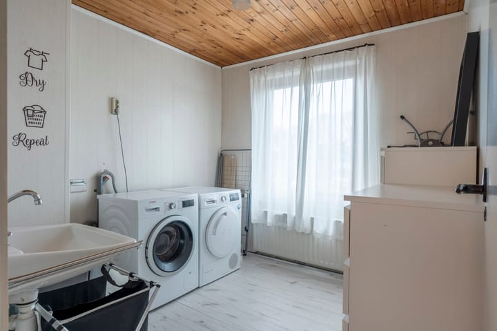 Foto 18 van Burg. Nelissenstraat 19